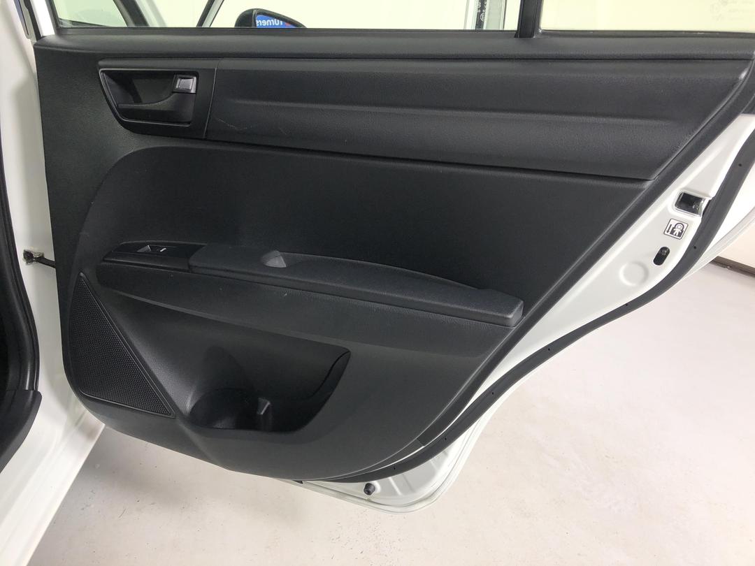 Photo '19' of Toyota Corolla