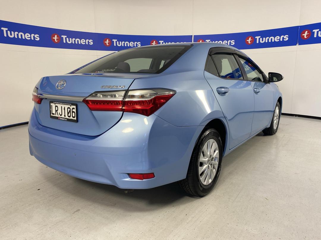 Photo '7' of Toyota Corolla