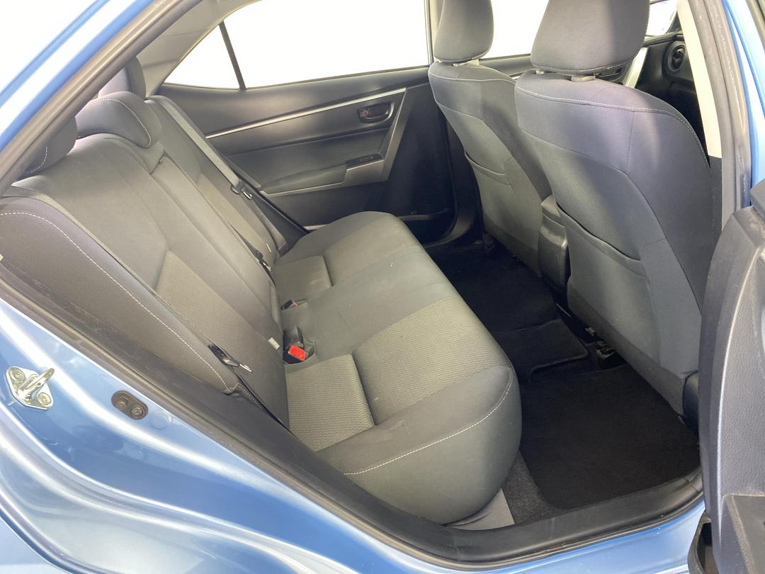 Photo '20' of Toyota Corolla