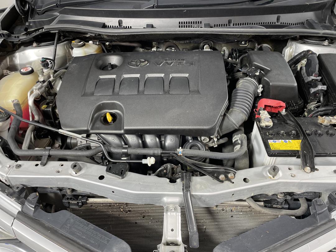 Photo '13' of Toyota Corolla