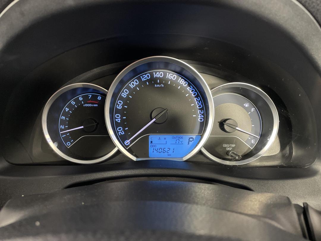 Photo '21' of Toyota Corolla