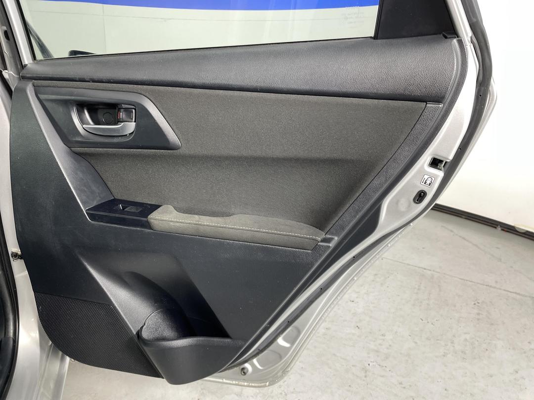 Photo '19' of Toyota Corolla