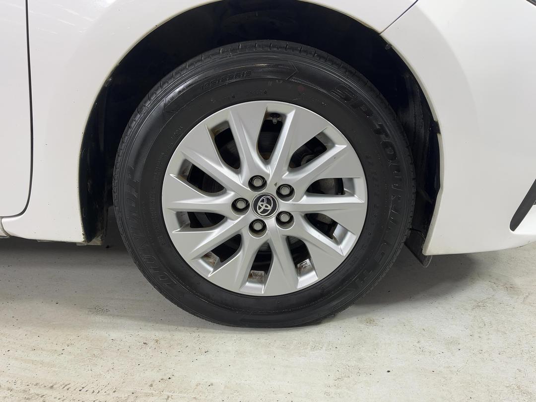 Photo '7' of Toyota Corolla GX Photo '7' of Toyota Corolla GX
