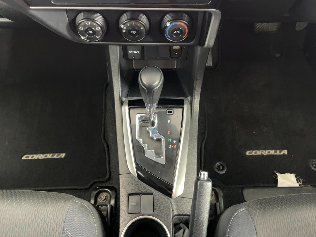 Photo '16' of Toyota Corolla GX Photo '16' of Toyota Corolla GX