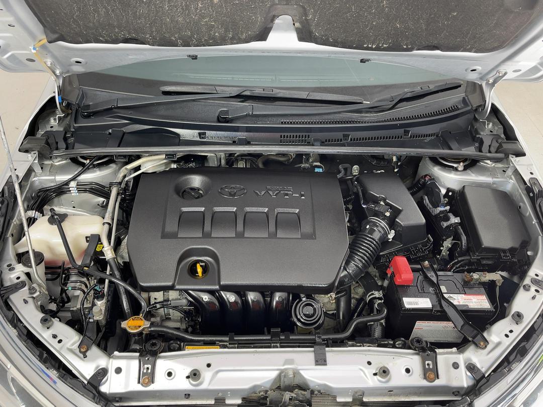 Photo '13' of Toyota Corolla