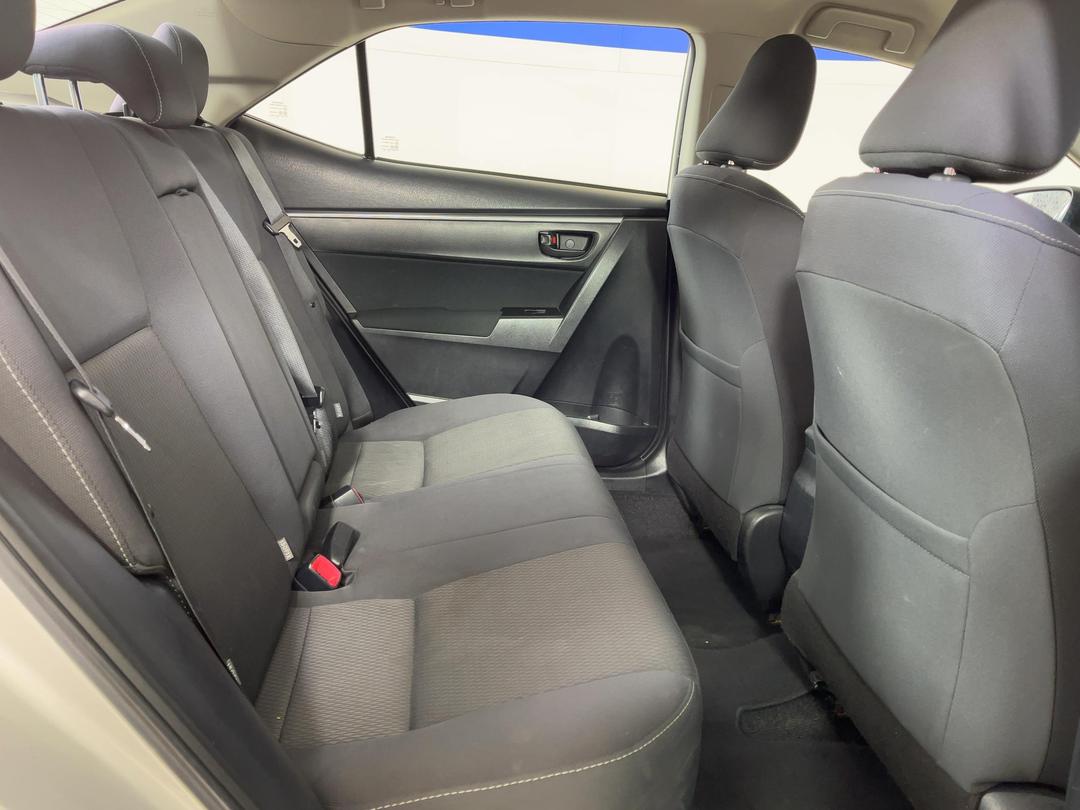 Photo '20' of Toyota Corolla