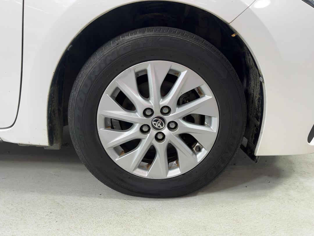 Photo '9' of Toyota Corolla