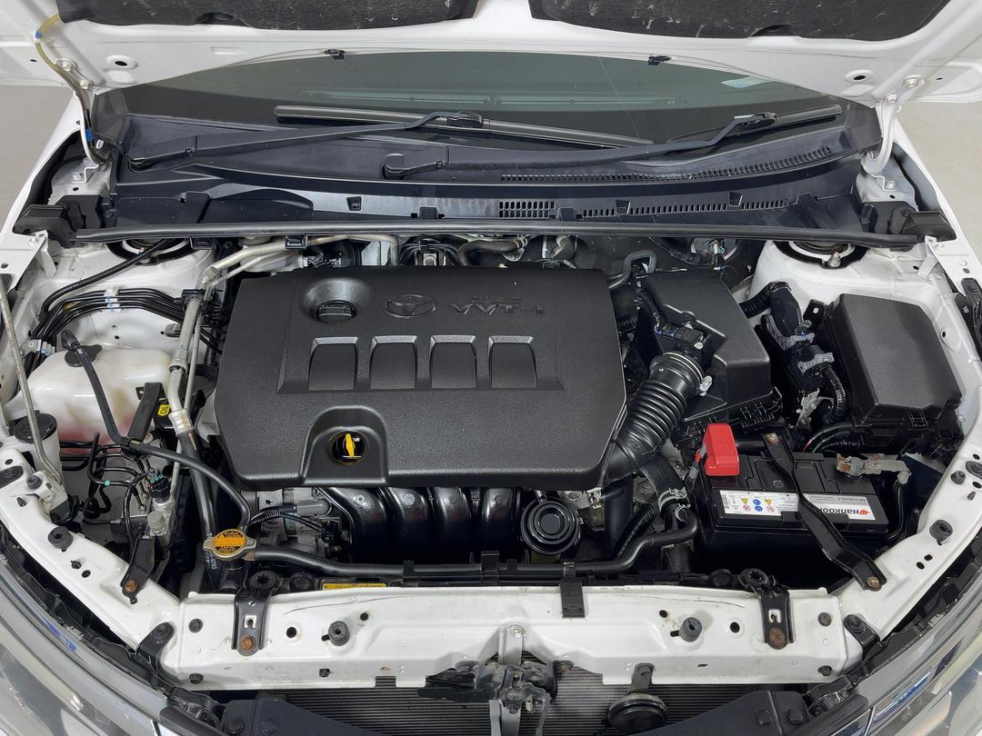 Photo '13' of Toyota Corolla