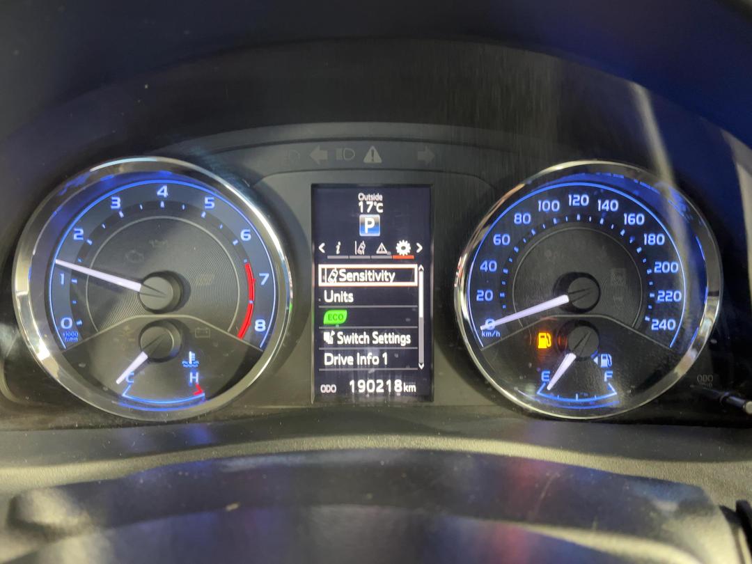Photo '21' of Toyota Corolla