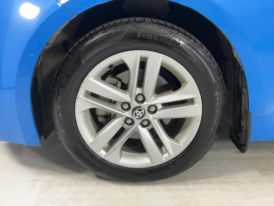 Photo '10' of Toyota Corolla