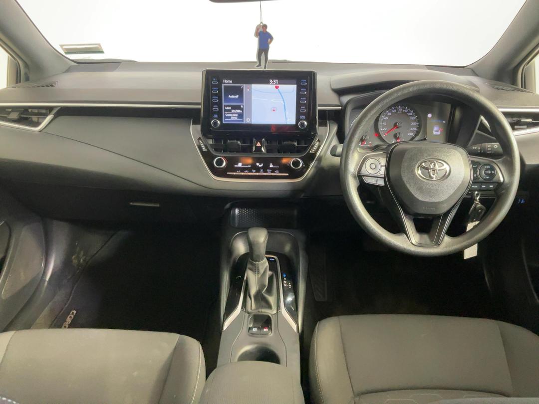 Photo '17' of Toyota Corolla