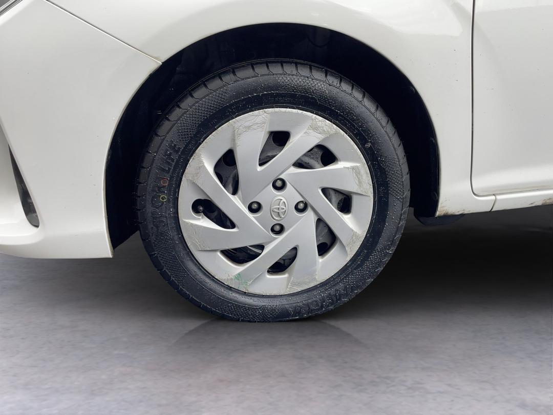 Photo '10' of Toyota Corolla