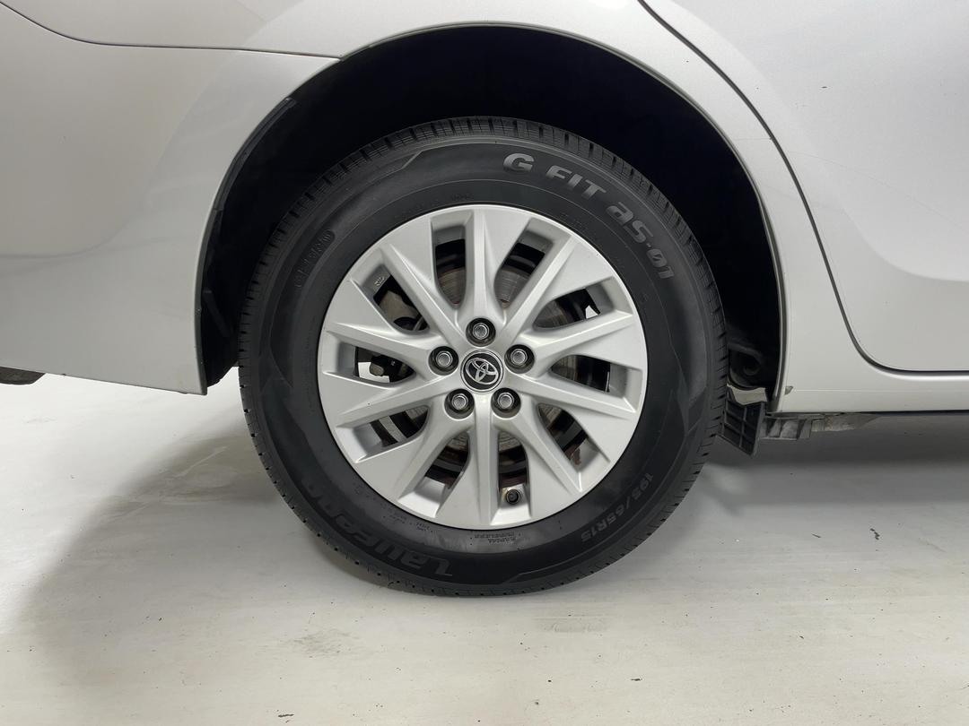 Photo '12' of Toyota Corolla