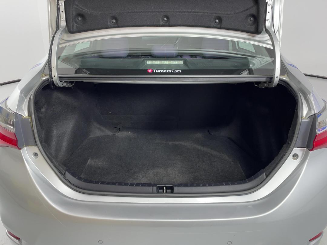 Photo '14' of Toyota Corolla