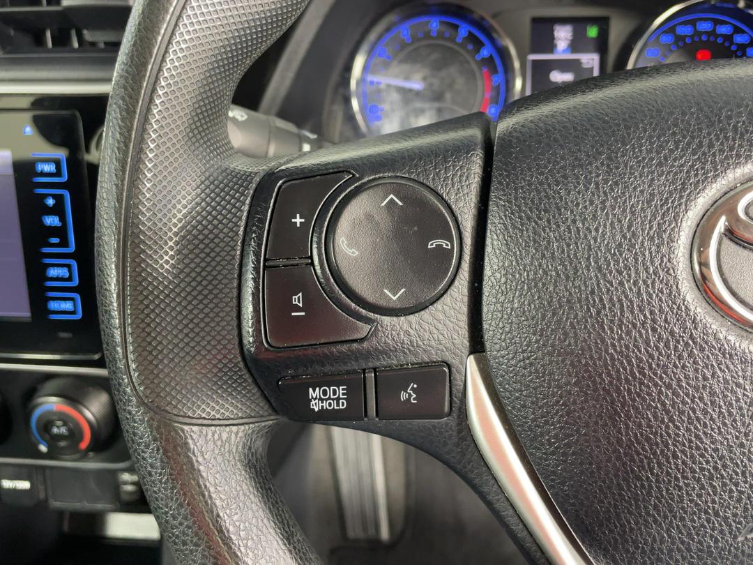 Photo '23' of Toyota Corolla