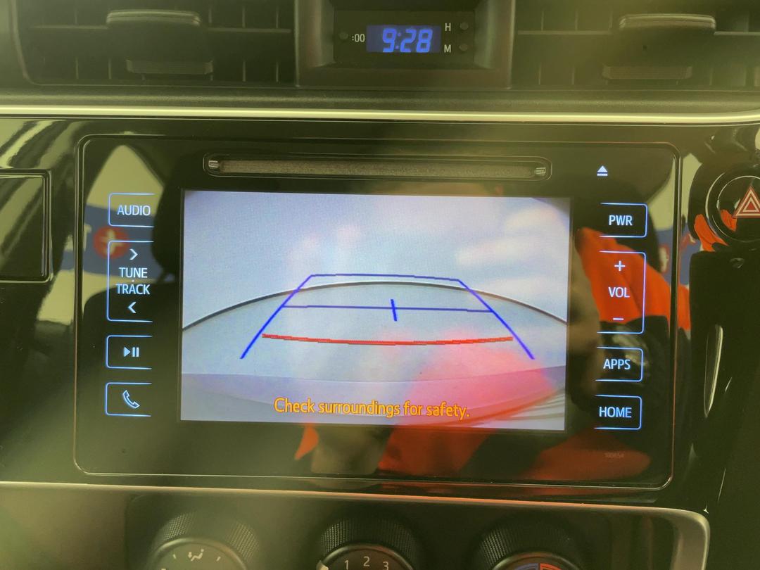 Photo '27' of Toyota Corolla