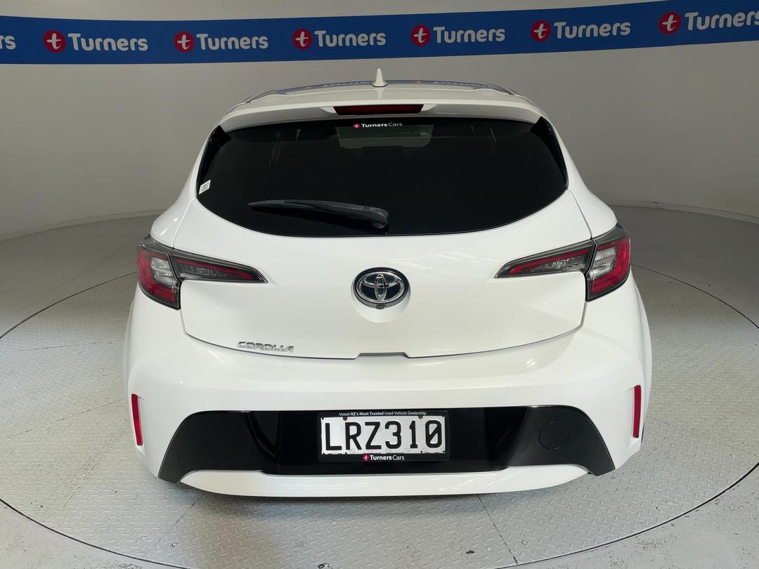 Photo '6' of Toyota Corolla