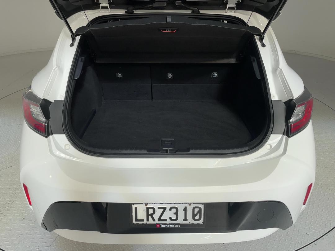 Photo '14' of Toyota Corolla