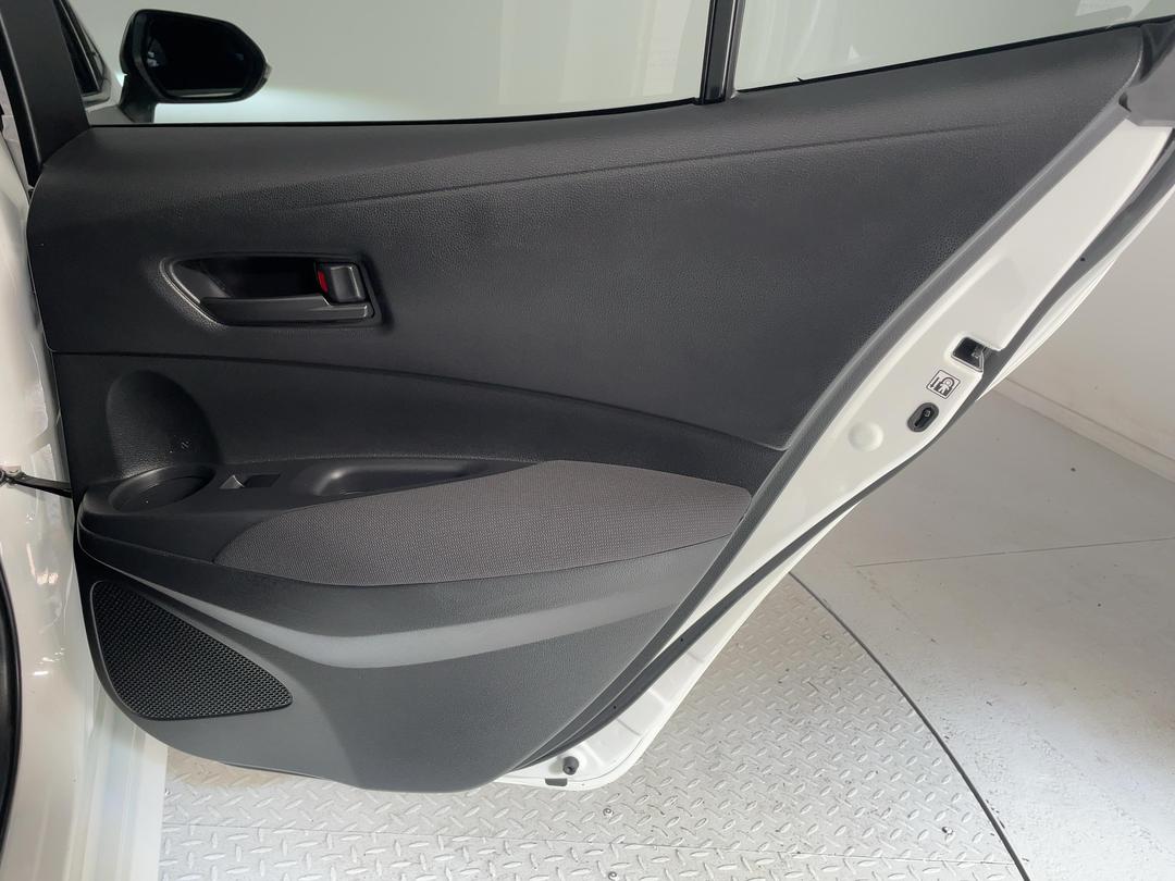Photo '19' of Toyota Corolla