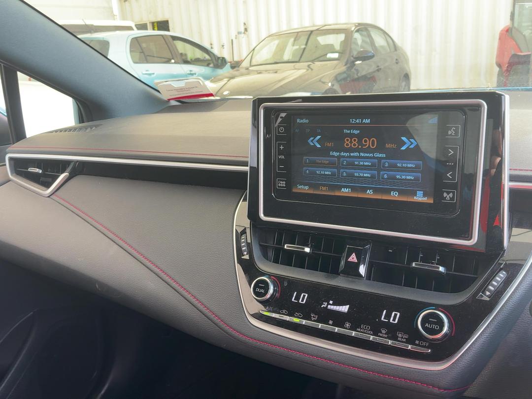 Photo '19' of Toyota Corolla
