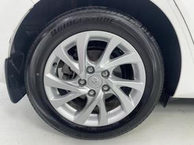 Photo '12' of Toyota Corolla