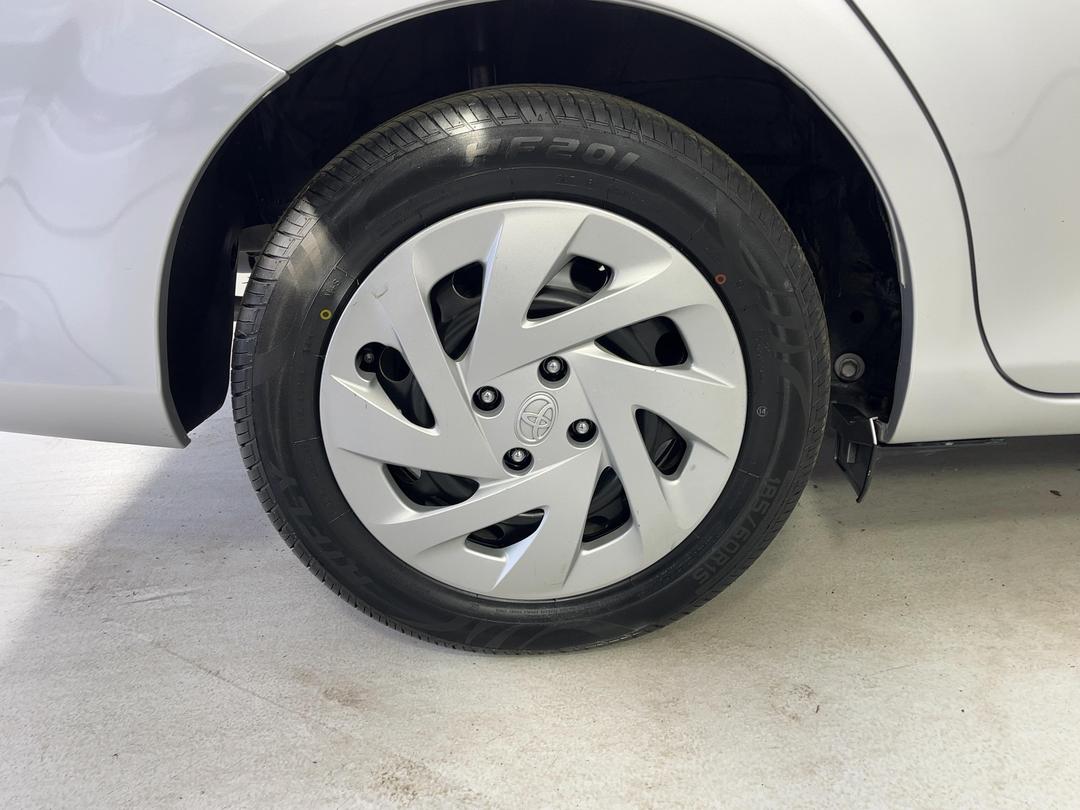 Photo '12' of Toyota Corolla Fielder