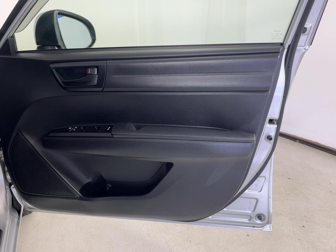 Photo '15' of Toyota Corolla Fielder