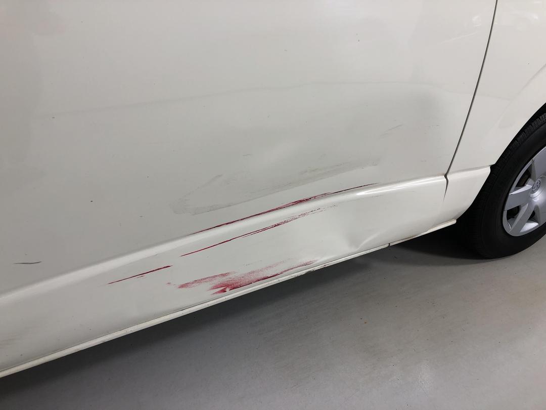 Photo '23' of Toyota Hiace