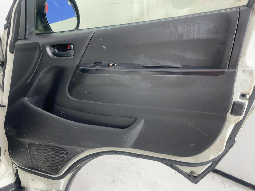 Photo '15' of Toyota Hiace