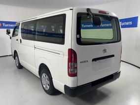 Photo '5' of Toyota Hiace