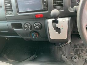 Photo '18' of Toyota Hiace