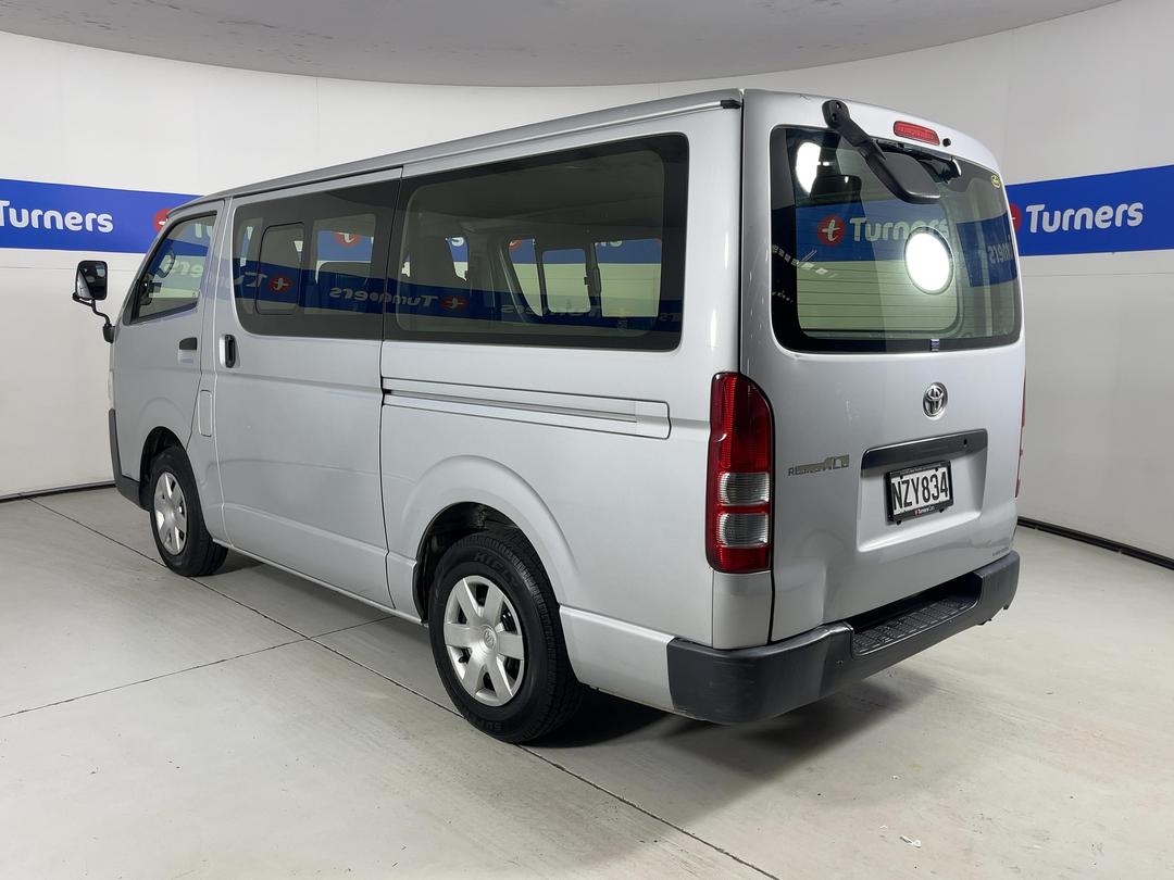 Photo '5' of Toyota Hiace