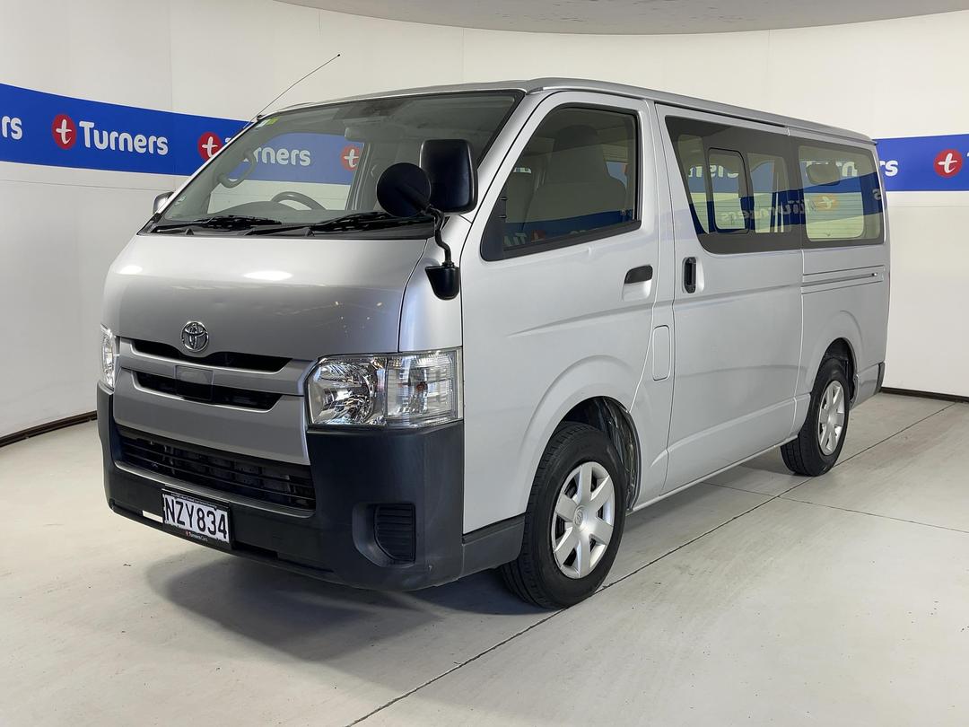 Photo '4' of Toyota Hiace