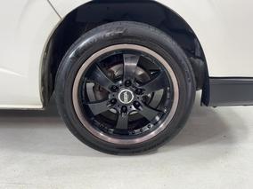 Photo '9' of Toyota Hiace