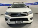 Thumbnail '2' of Toyota Hilux
