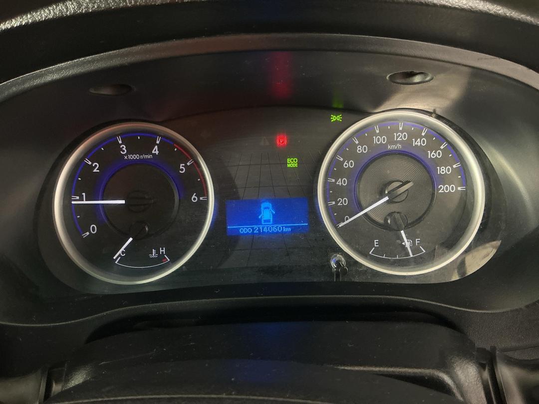 Photo '21' of Toyota Hilux