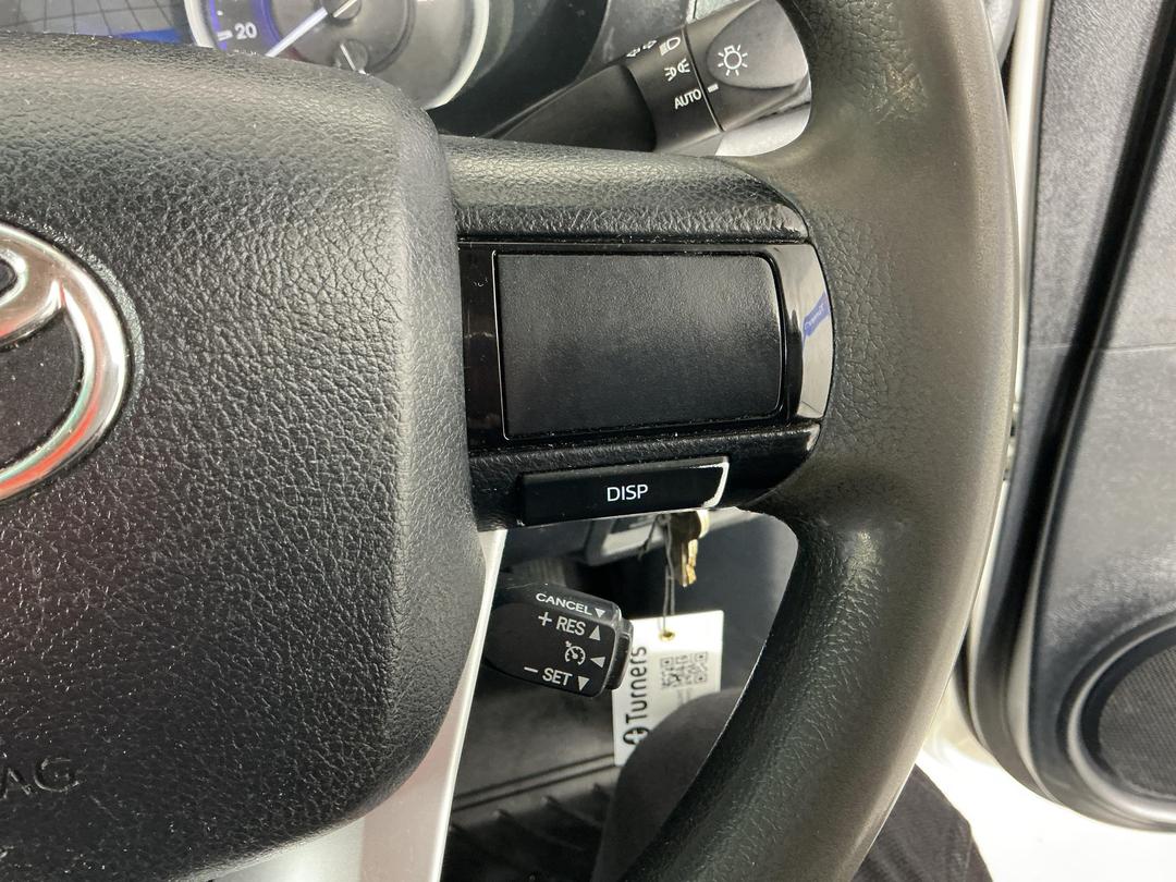 Photo '25' of Toyota Hilux