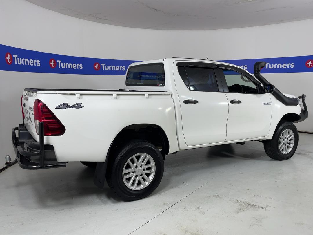 Photo '7' of Toyota Hilux