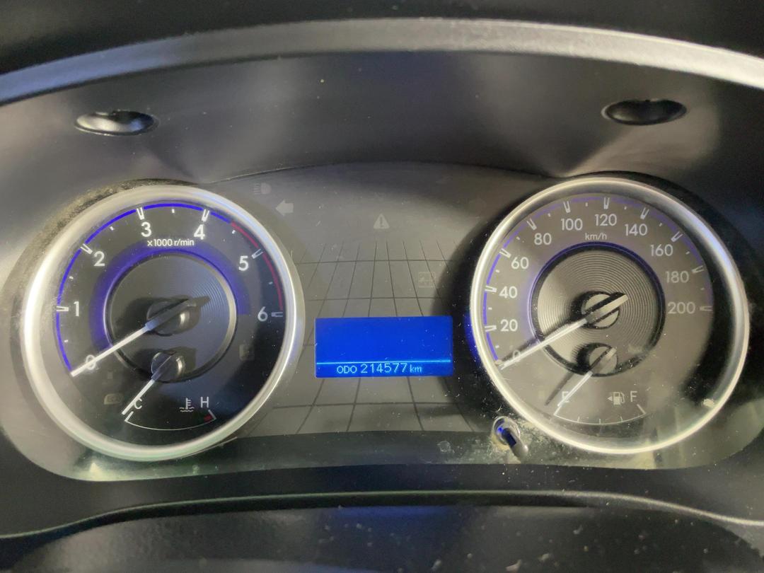 Photo '21' of Toyota Hilux
