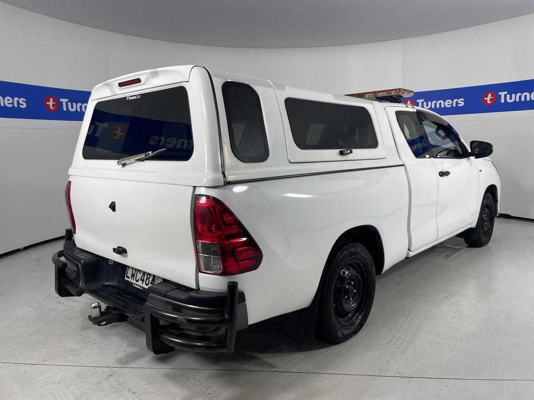 Photo '7' of Toyota Hilux