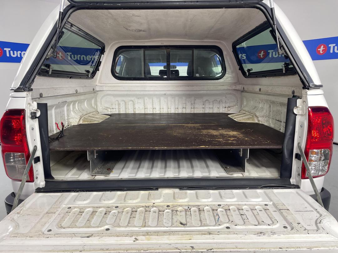 Photo '14' of Toyota Hilux