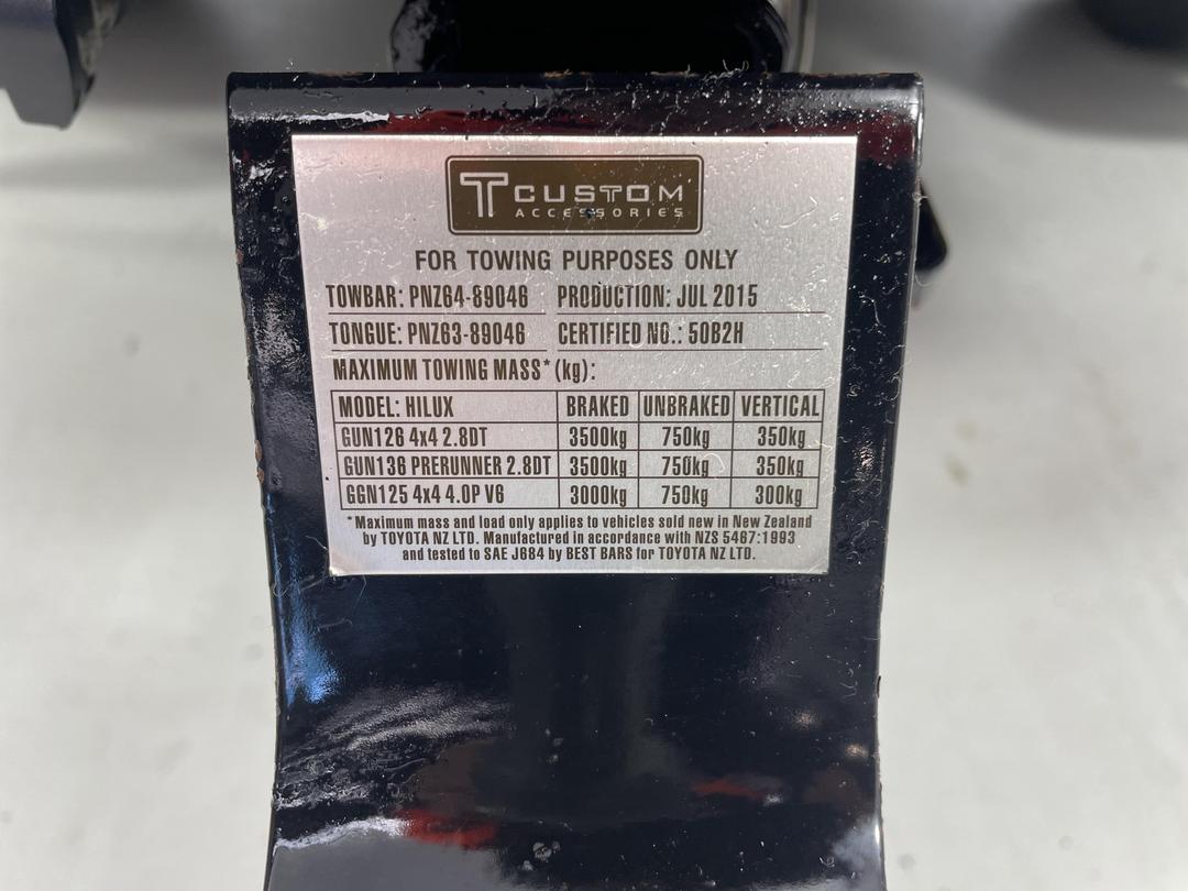 Photo '29' of Toyota Hilux