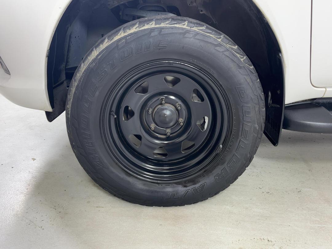 Photo '10' of Toyota Hilux