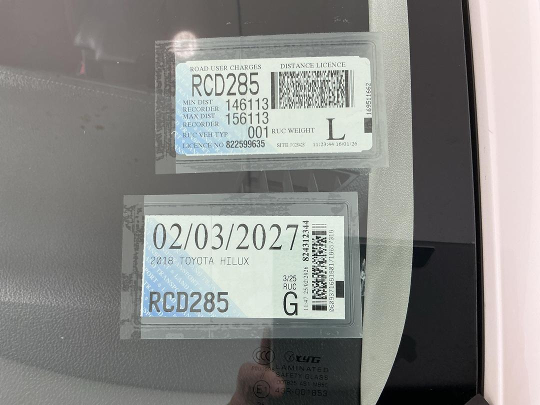 Photo '28' of Toyota Hilux