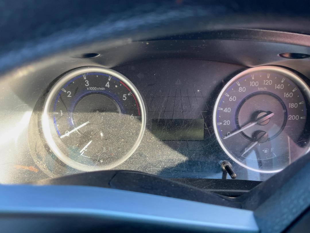 Photo '11' of Toyota Hilux S TD DC