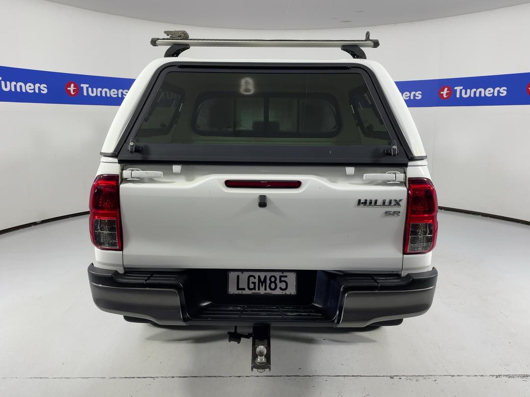 Photo '6' of Toyota Hilux