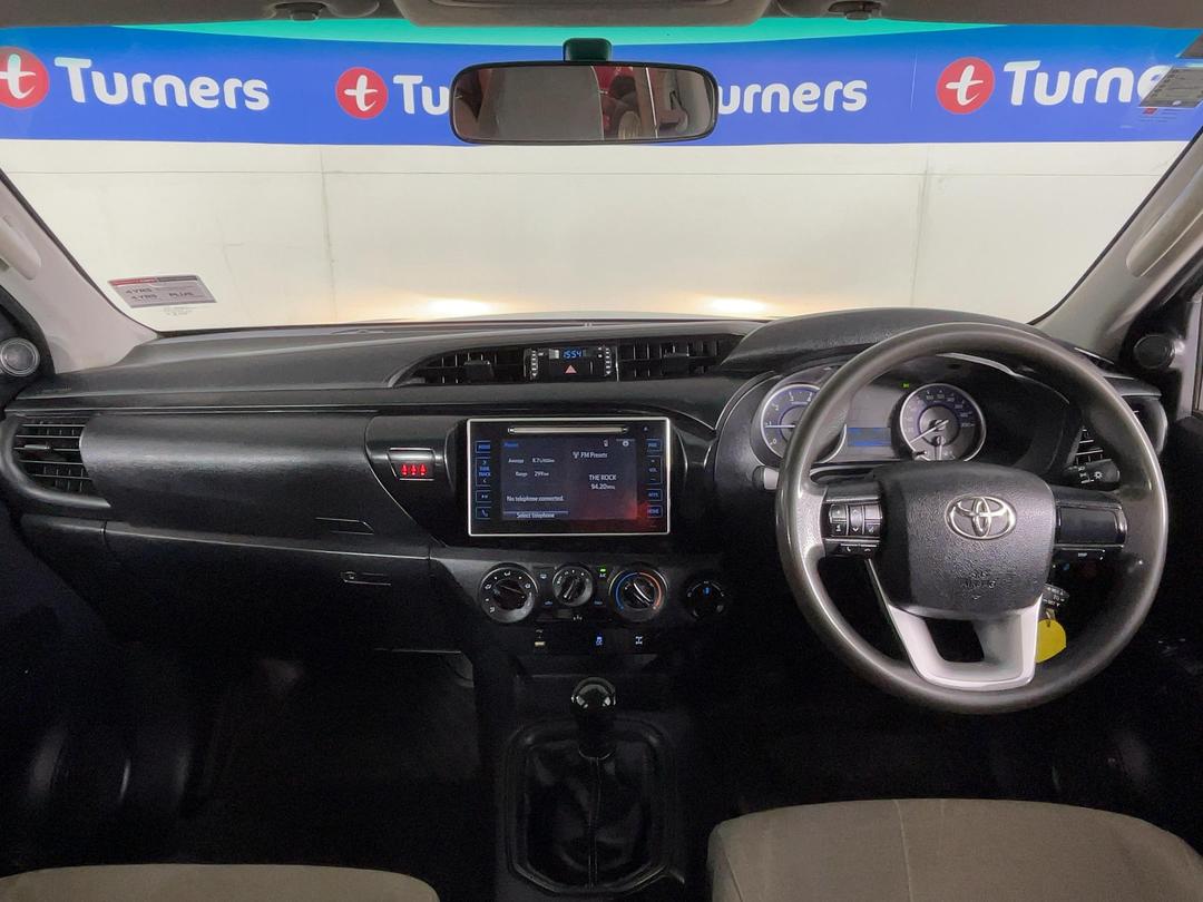 Photo '17' of Toyota Hilux
