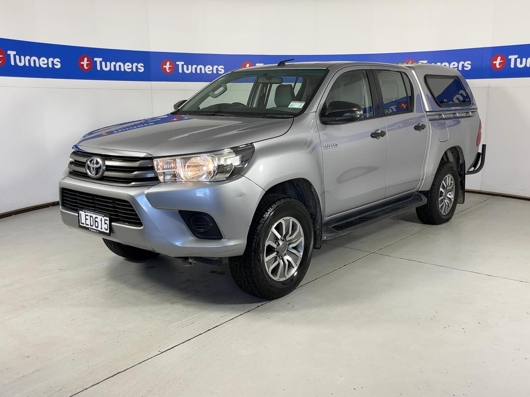 Photo '4' of Toyota Hilux