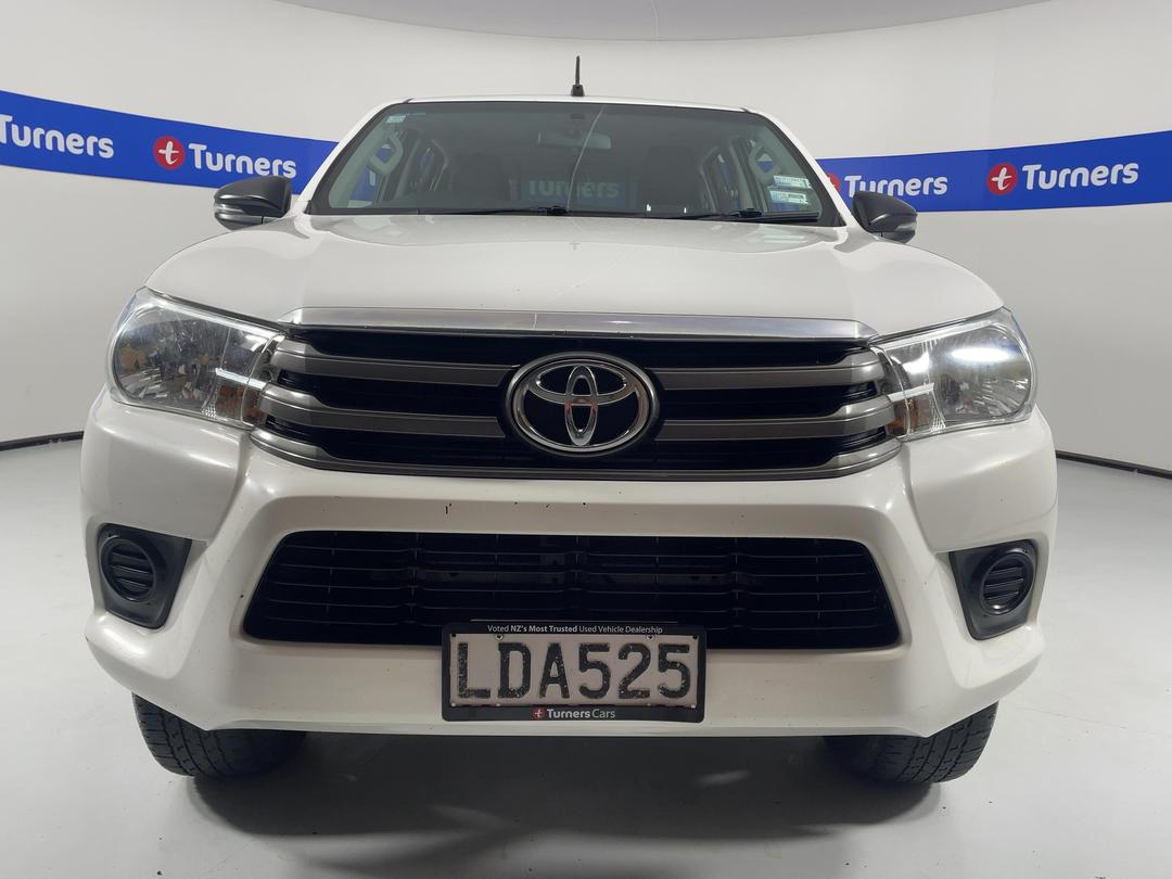 Photo '2' of Toyota Hilux