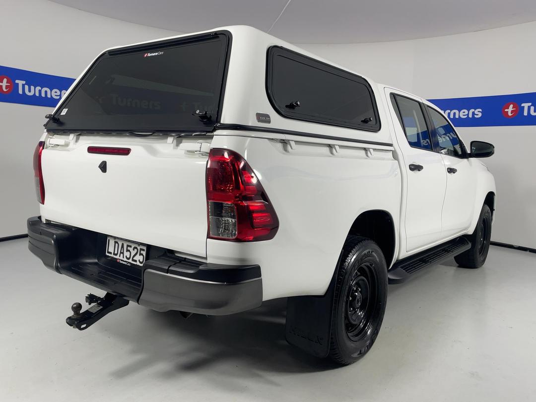 Photo '7' of Toyota Hilux